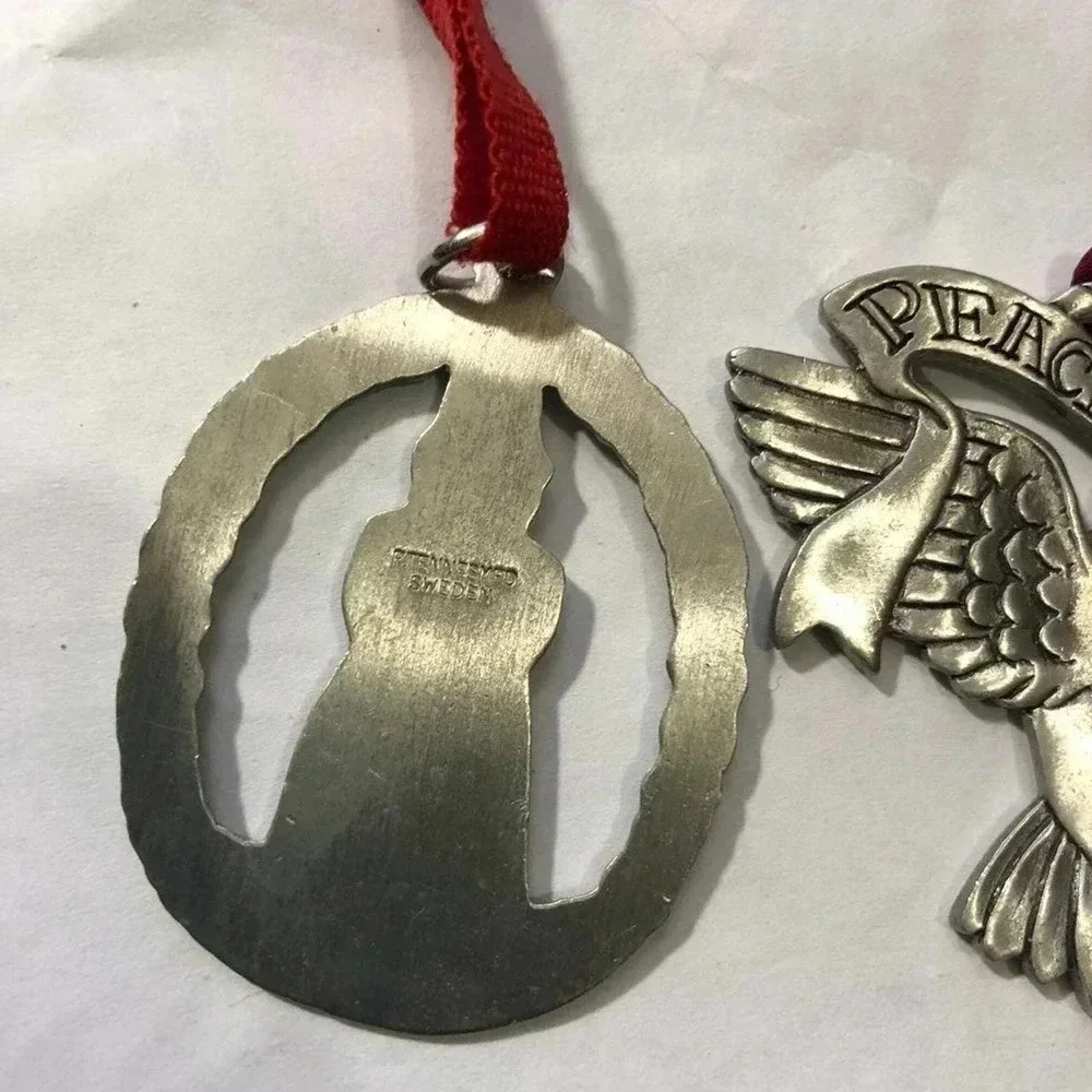 Unbrand vintage metals